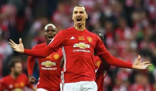 刻的果断突 刻的果断突